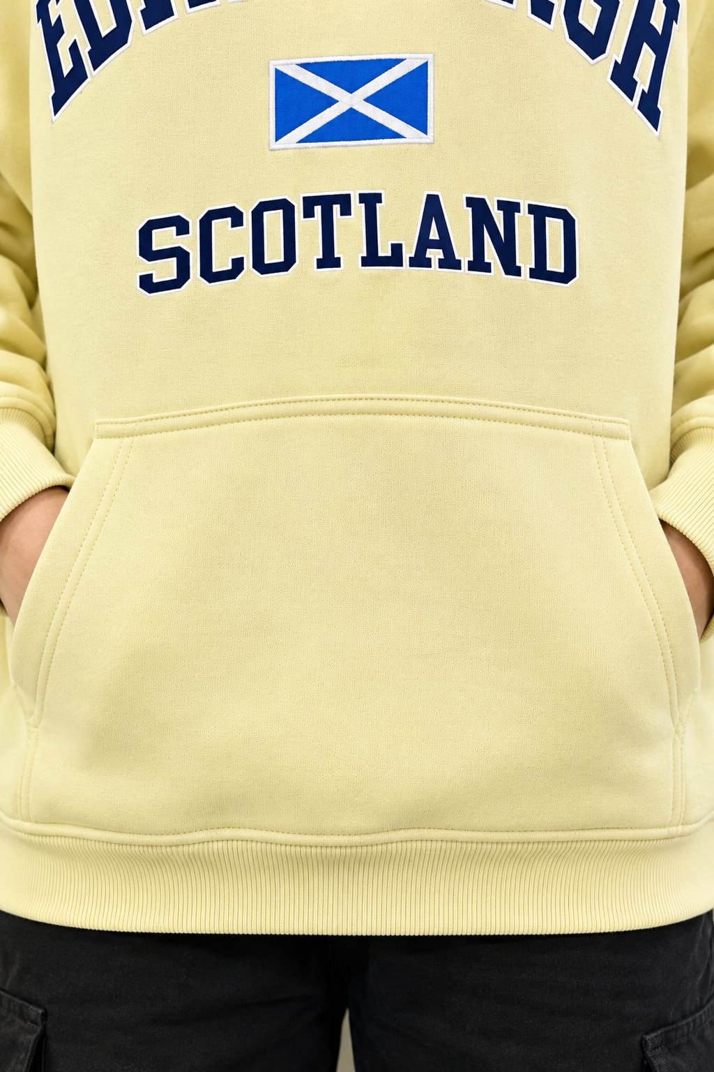 Unisex Lemon Edinburgh Scotland Pullover Hoodie